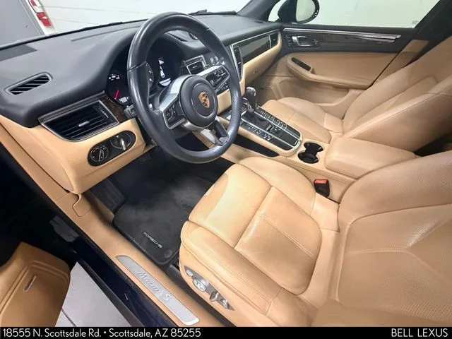 Used 2017  Porsche S image 14