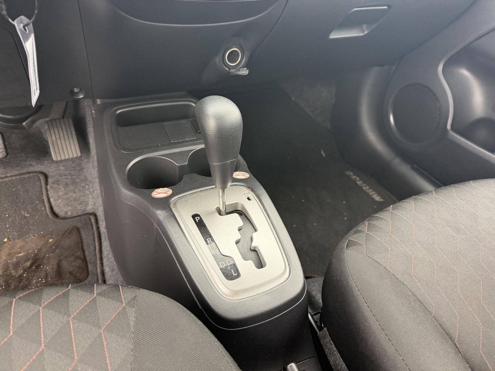 Used 2024  Mitsubishi ES image 15