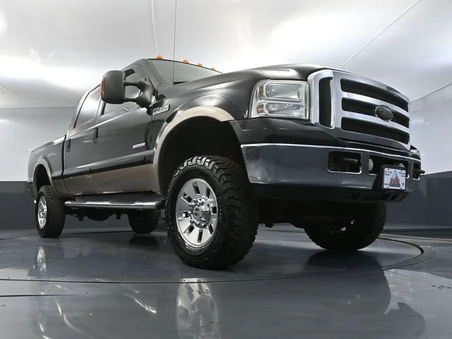 2005 Ford F-350 Super Duty Lariat - Photo 48