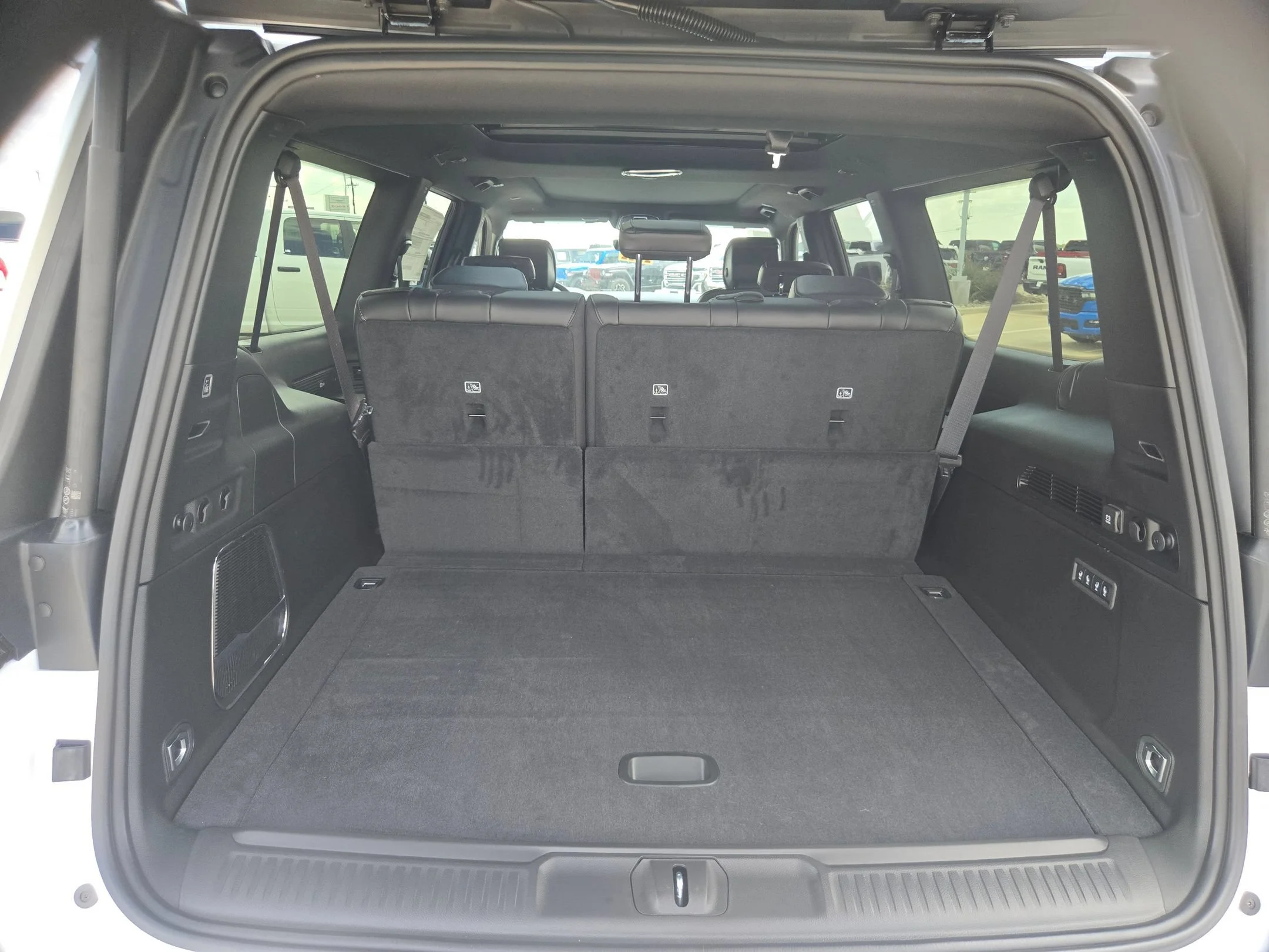 New 2026 Bright White Clearcoat Jeep Limited Altitude image 21