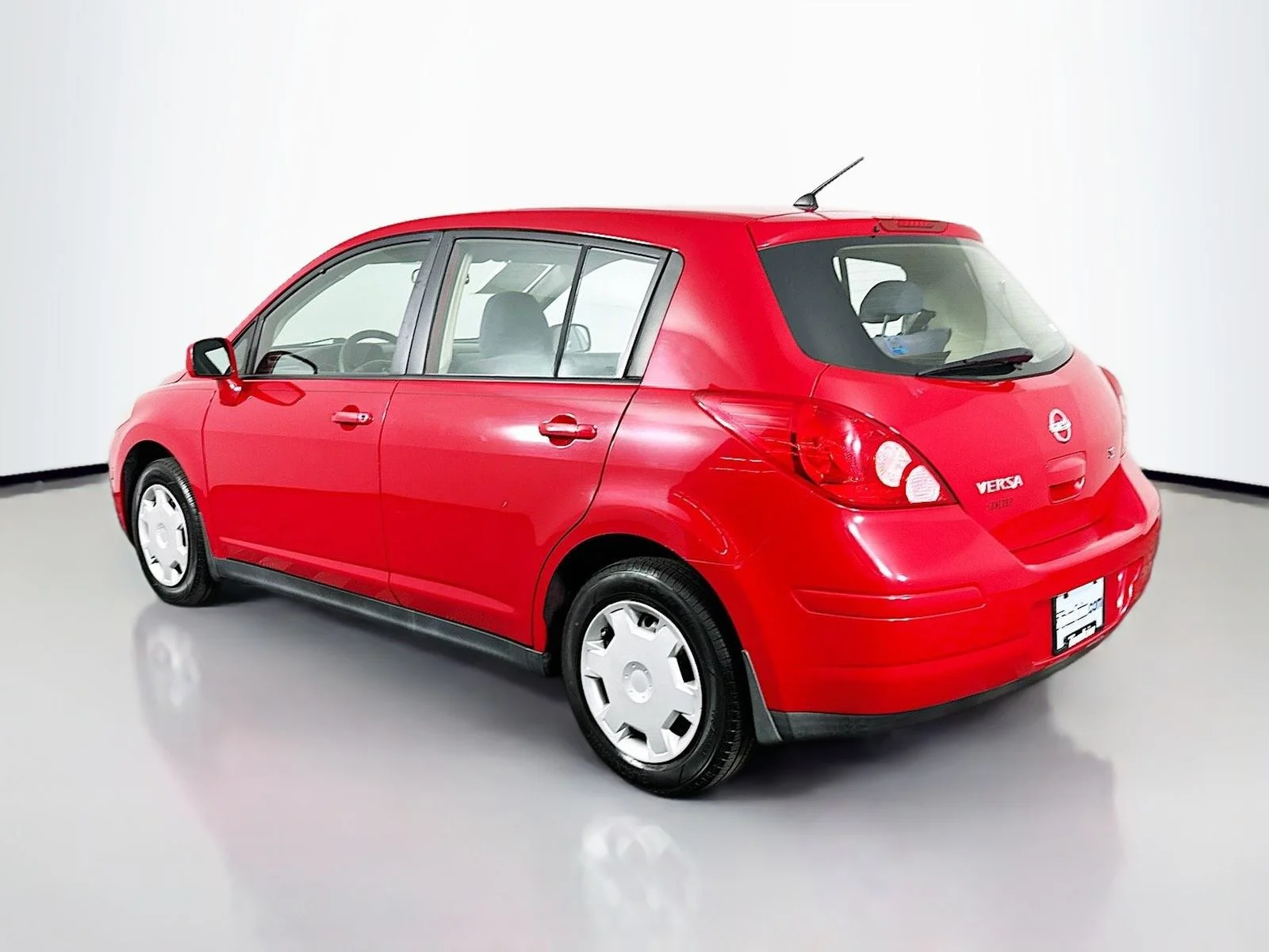 Used 2007 Red Alert Nissan 1.8 S image 5