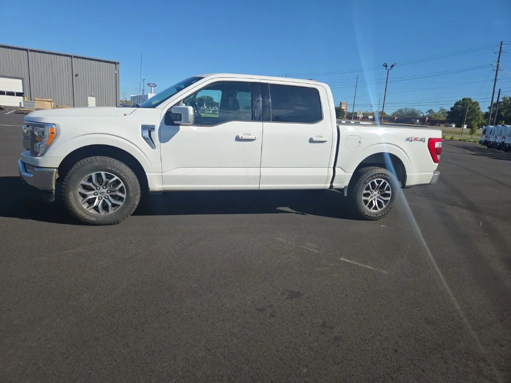 Certified Used 2021 White Ford Lariat image 8