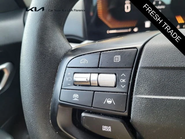 Certified Used 2025 White Kia LXS image 18