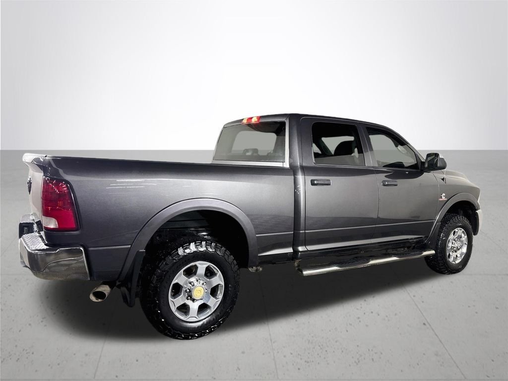 Used 2018 Crystal Metallic Ram Tradesman image 6