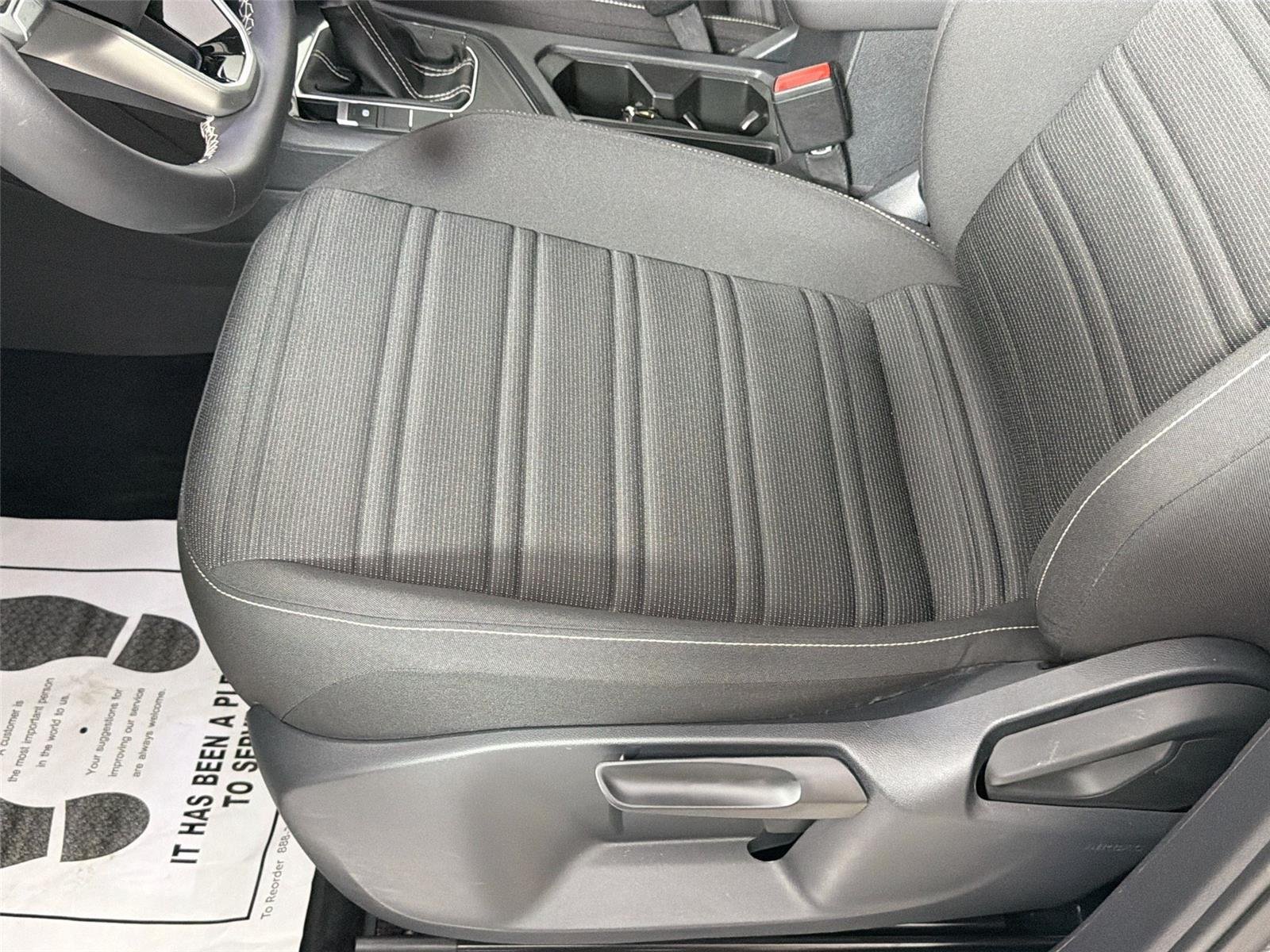 Certified Used 2024  Volkswagen S image 18