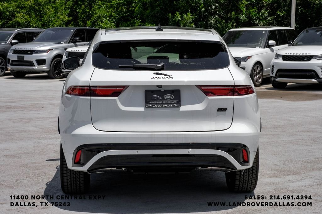 2026 Jaguar F-Pace R-Dynamic S - Photo 7