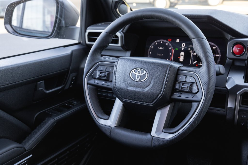 New 2026 Cutting Edge Toyota 4Runner TRD Off-Road Premium image 13