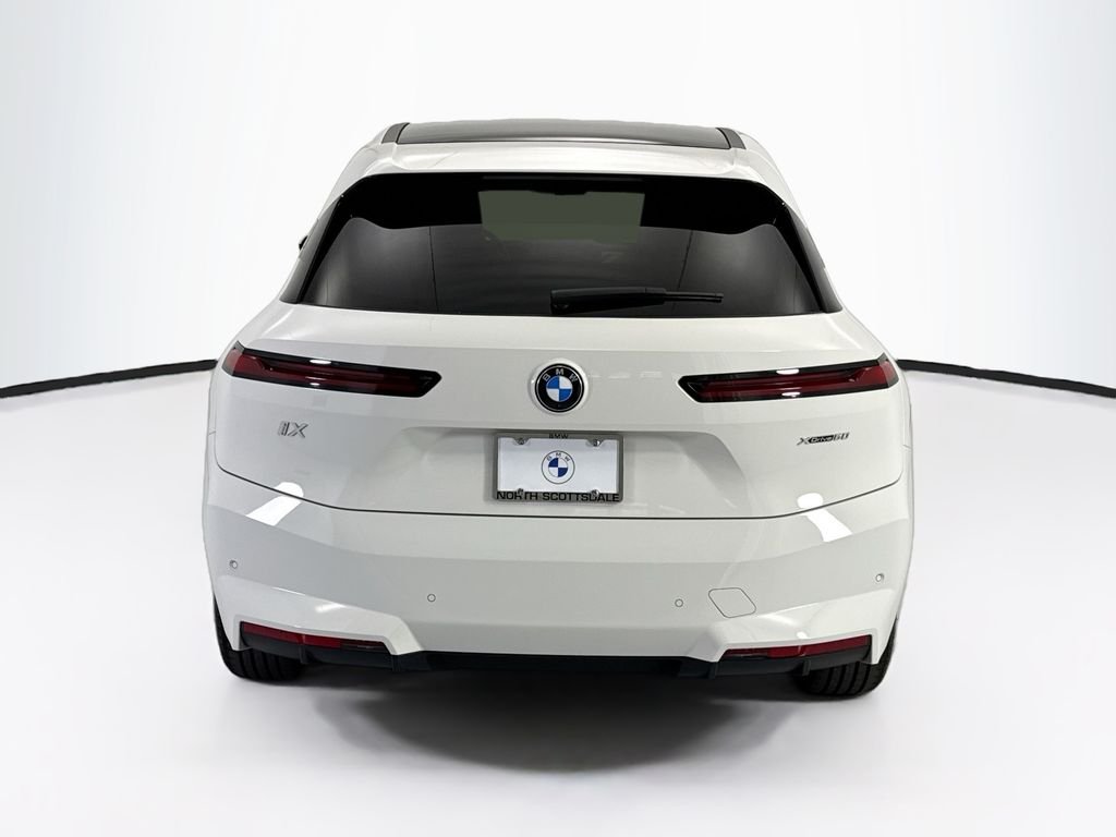 2026 BMW iX 60 - Photo 6