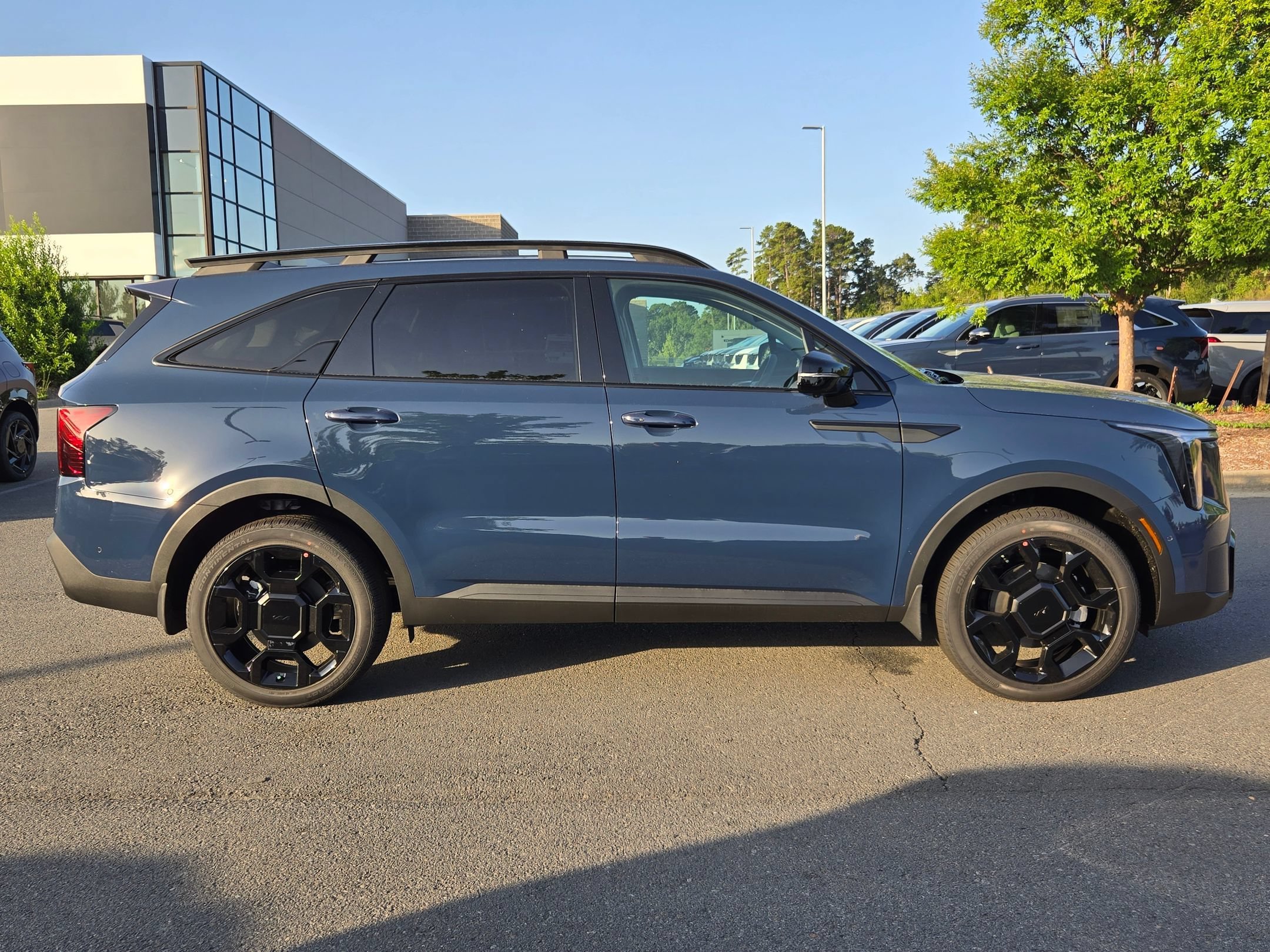 New 2026 Midnight Lake Blue Kia X-Line SX image 8
