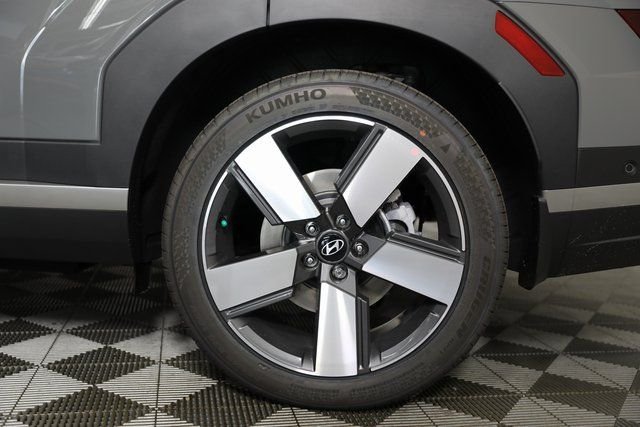 2026 Hyundai Santa Fe Limited - Photo 29