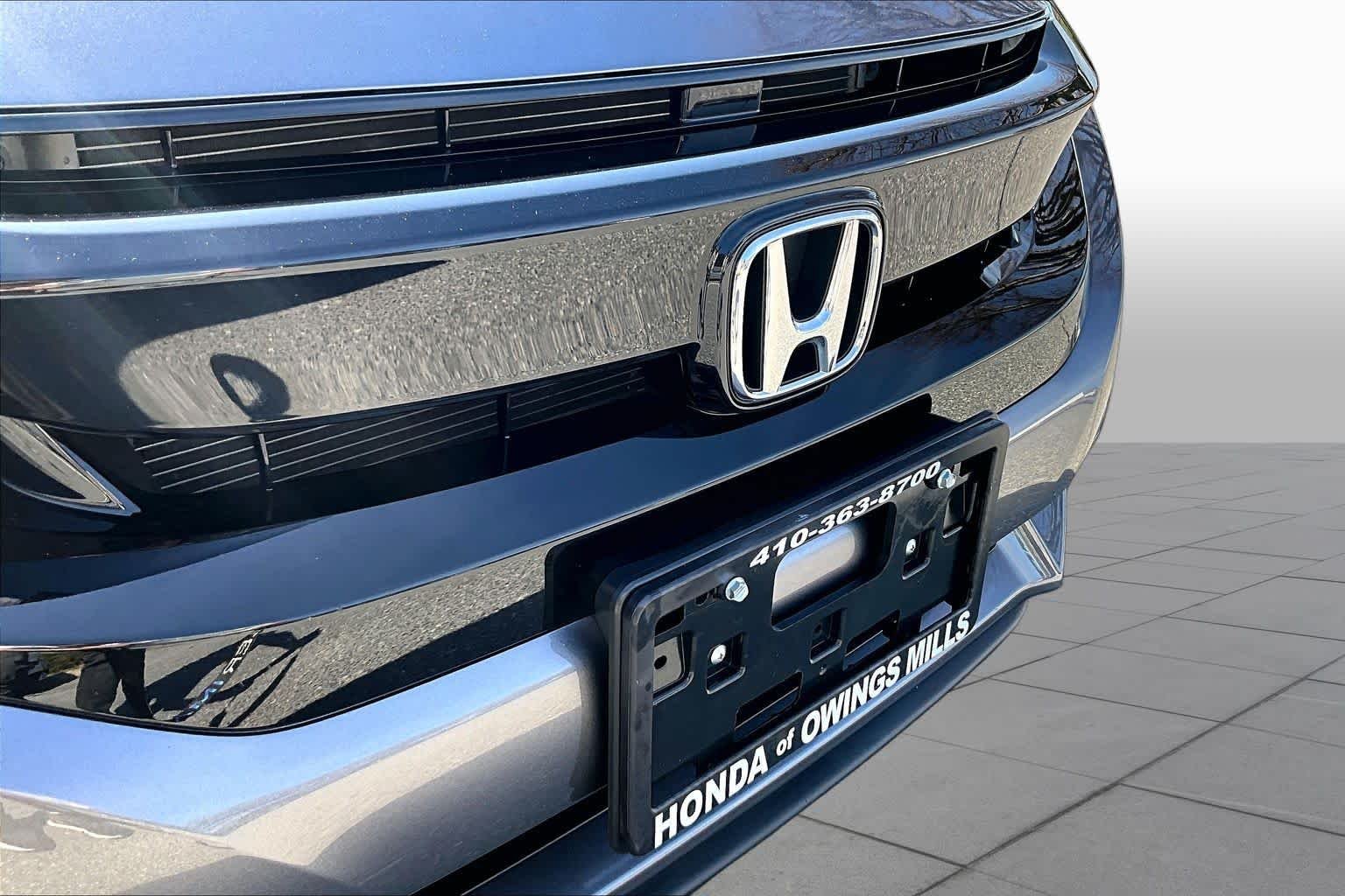 Used 2021 Modern Steel Metallic Honda Sport image 28