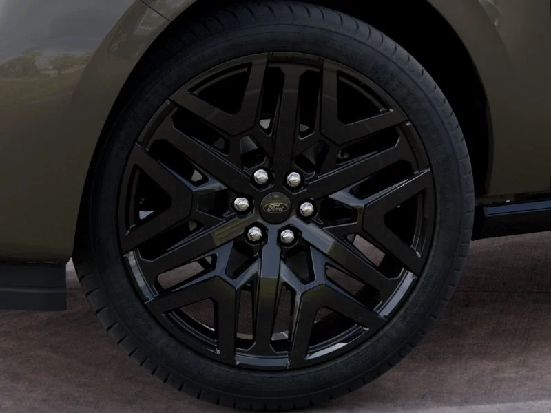 New 2027 Gray Ford Platinum image 42