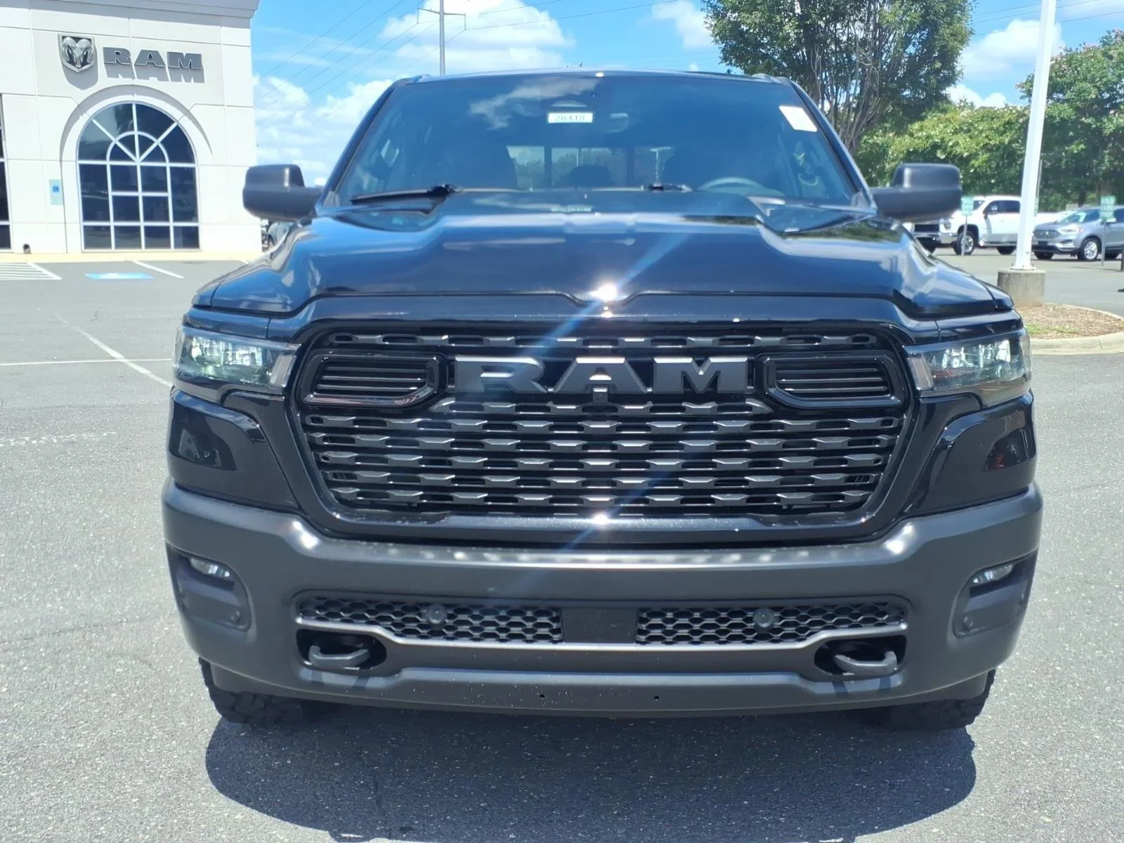 New 2026 Diamond Black Crystal Pearl-Coat Exterior Paint RAM Warlock image 12