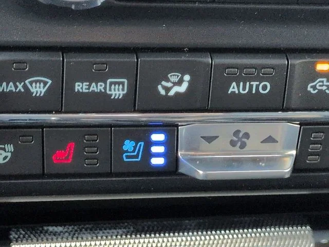 New 2026 Antimatter Blue Metallic Ford Lariat® image 22