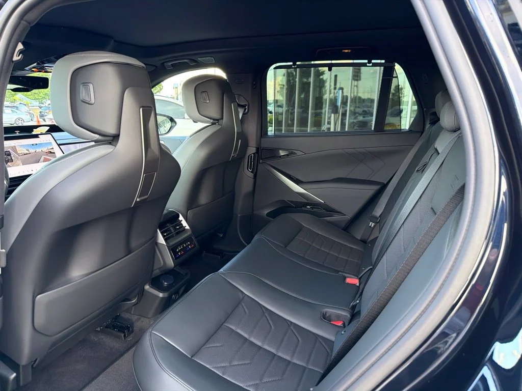 New 2027 Carbon Black Metallic BMW 40 xDrive image 25