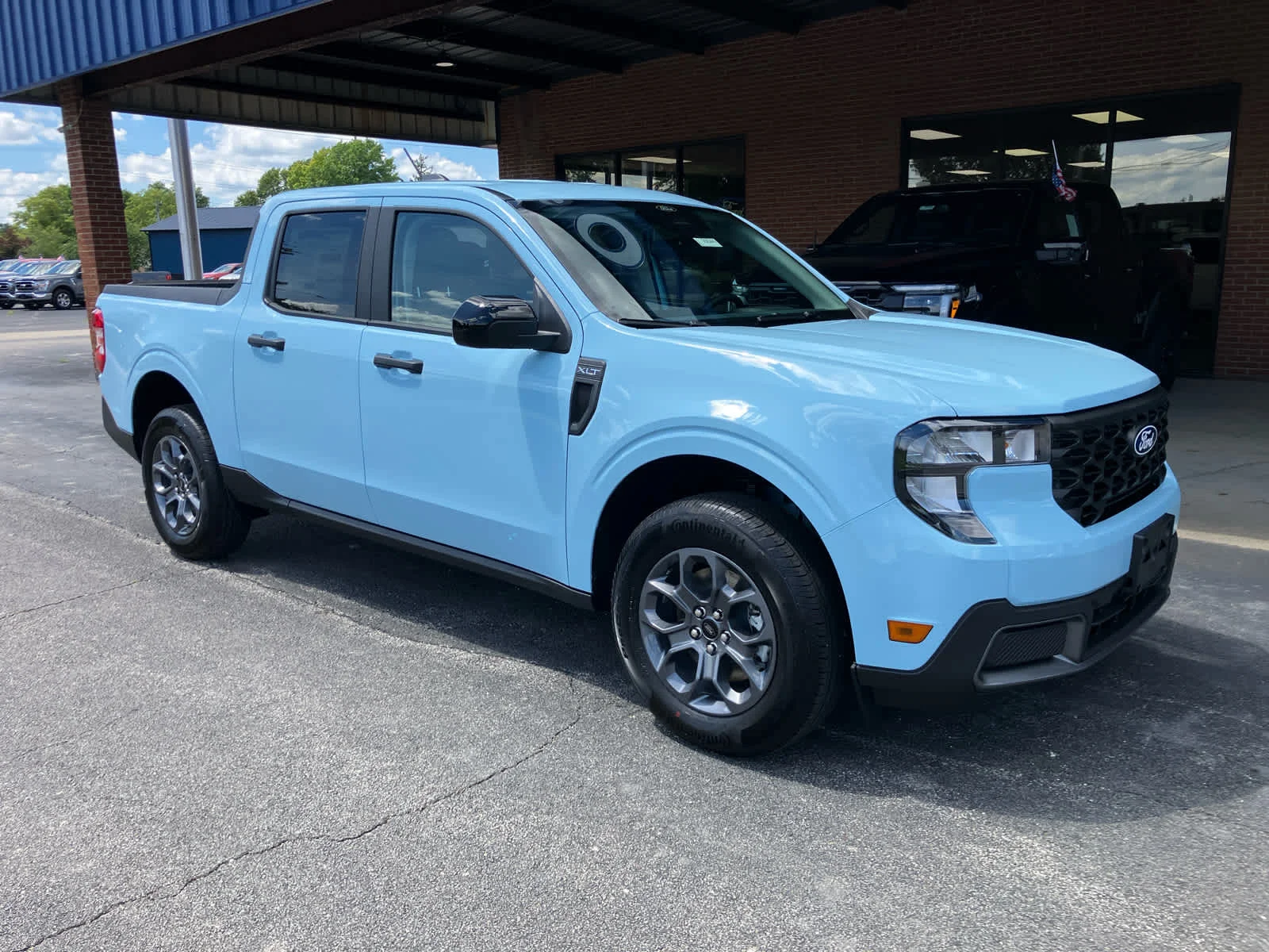 New 2026 Light Blue Ford XLT image 2