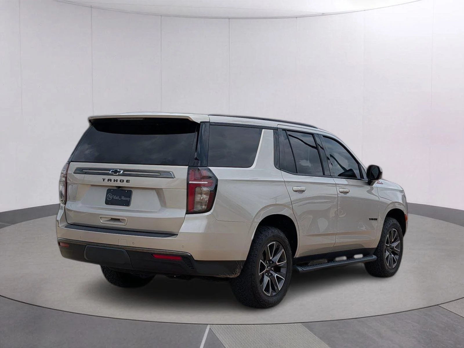 Used 2022 Empire Beige Metallic Chevrolet Z71 image 5