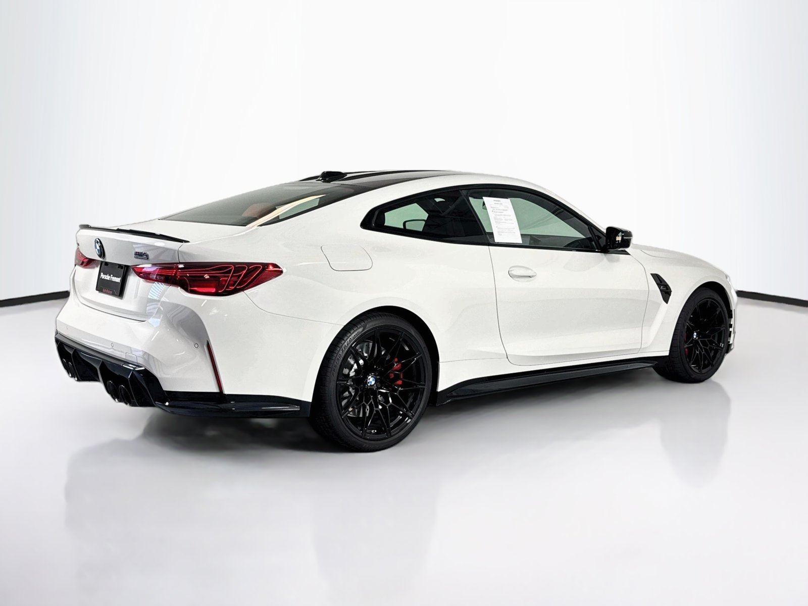 Used 2026 Alpine White BMW Competition xDrive image 9
