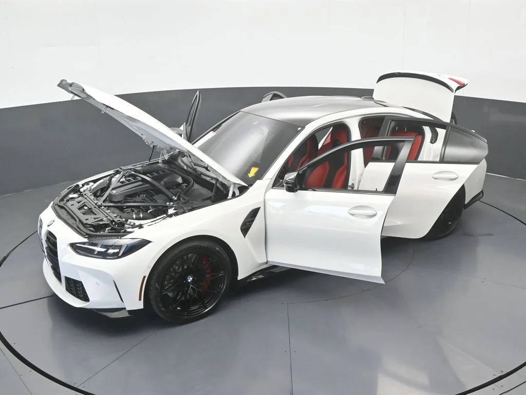 Used 2026 Alpine White BMW Competition image 71