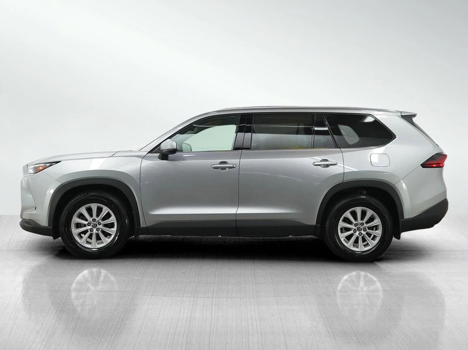 Used 2025 Toyota Grand Highlander Hybrid Limited with VIN 5TDACAB55SS038009 for sale in Hopkins, Minnesota