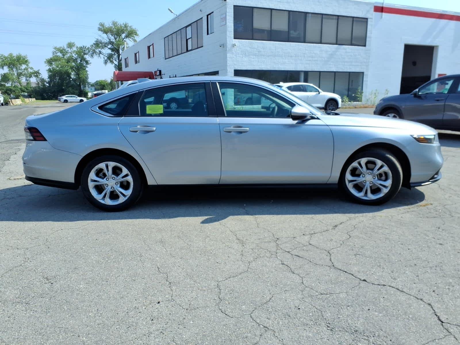 Certified Used 2023 Lunar Silver Metallic Honda LX image 3