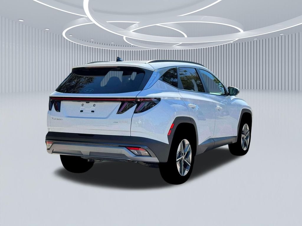 New 2026 White Hyundai SEL Convenience image 7