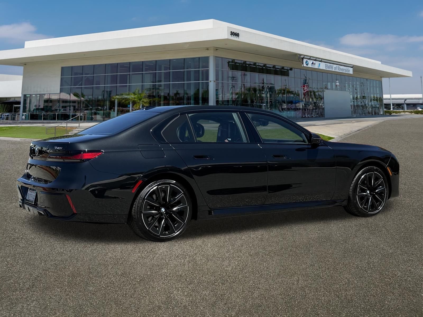 Used 2026 Black Sapphire Metallic BMW 740i image 11