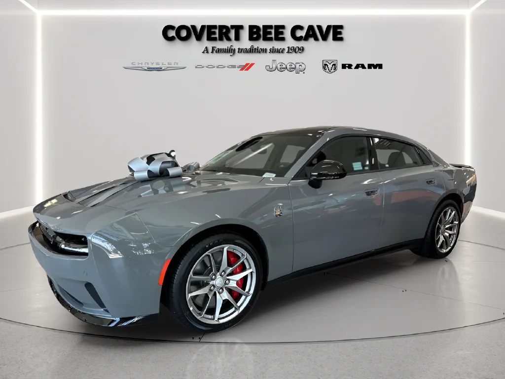 2026 Dodge Charger Daytona Scat Pack - Photo 4