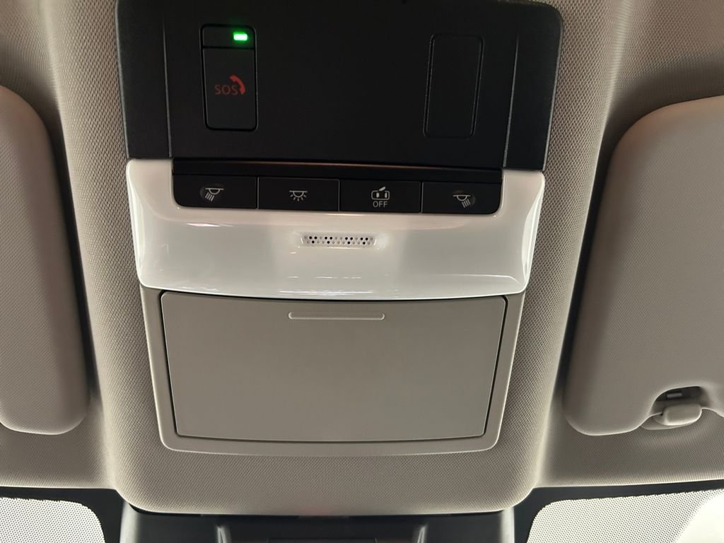 Used 2023 Black Nissan SV image 29