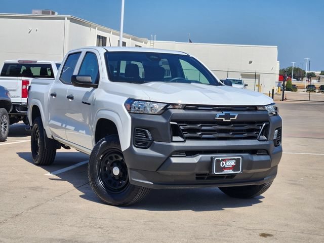 Used 2024 Summit White Chevrolet WT image 2