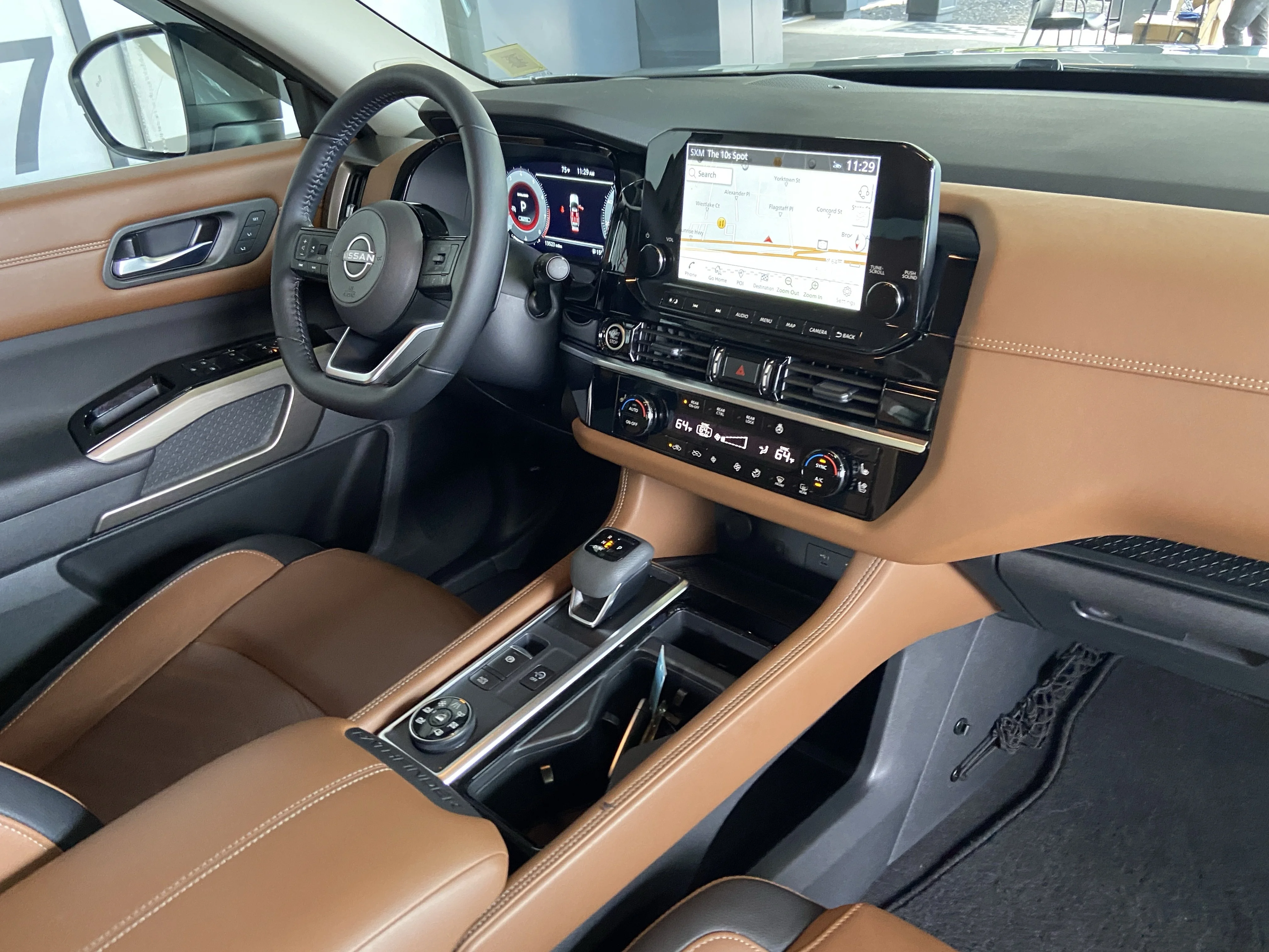 2024 Nissan Pathfinder Platinum - Photo 26