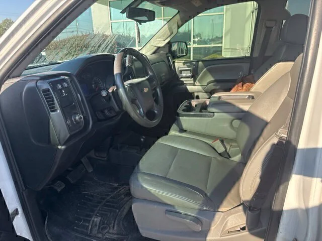 Used 2019 White Chevrolet WT image 13