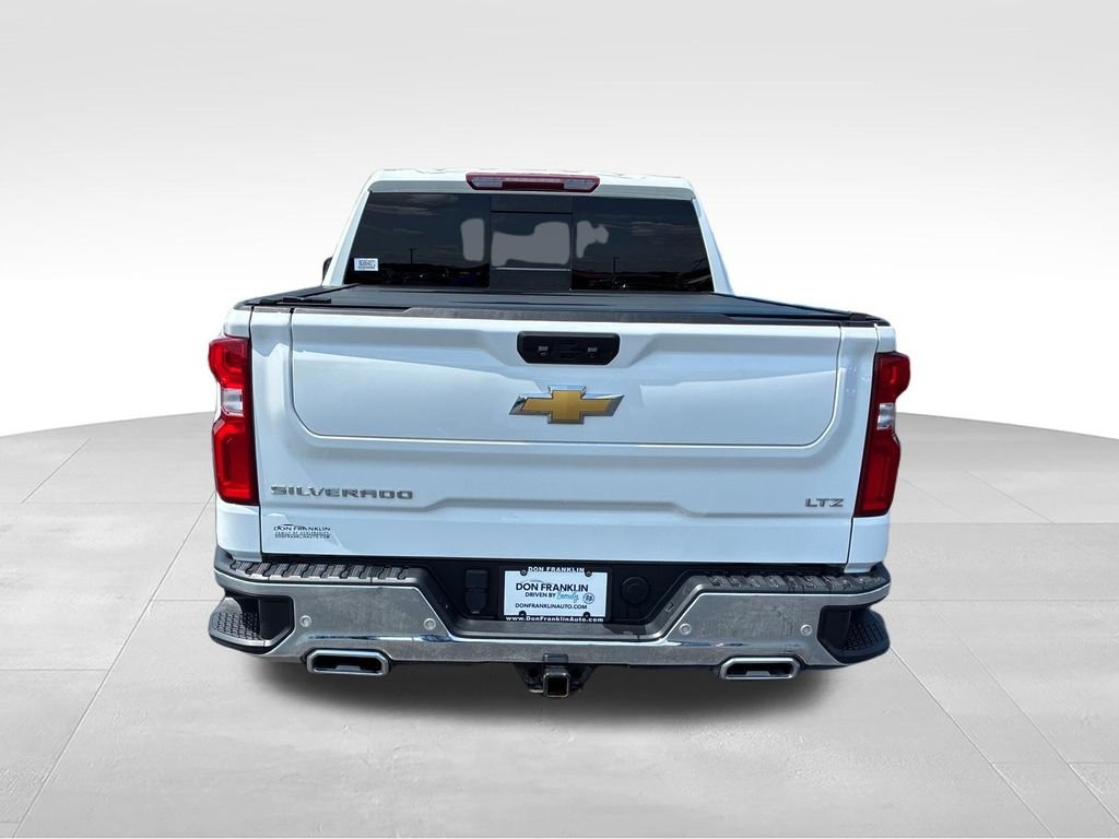Used 2022 White Chevrolet LTZ image 4