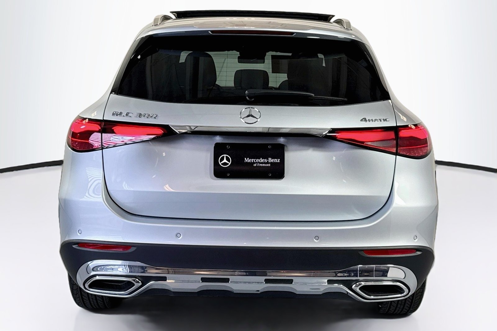 New 2026 Cirrus Silver Metallic Mercedes-Benz GLC 300 image 6