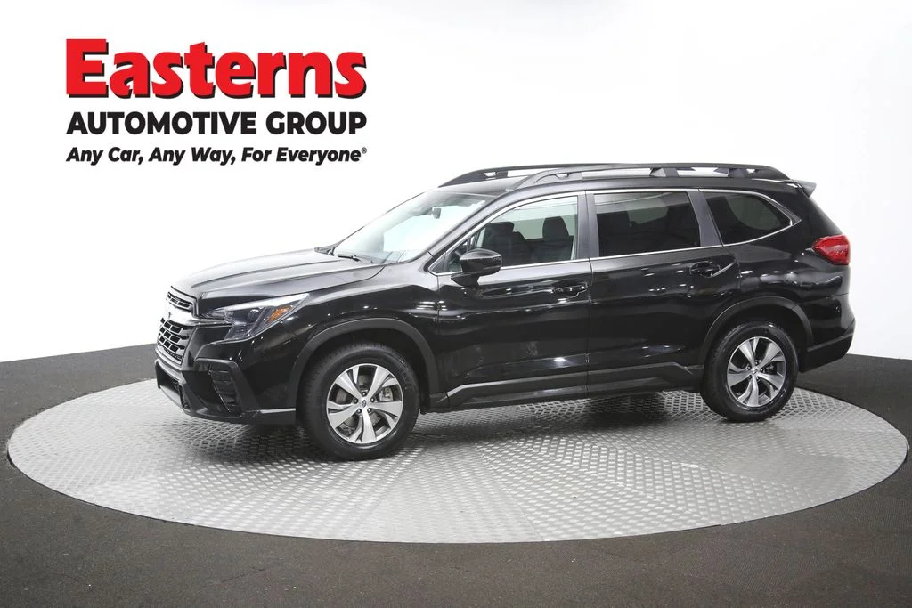 Used 2025 Black Subaru Premium image 60