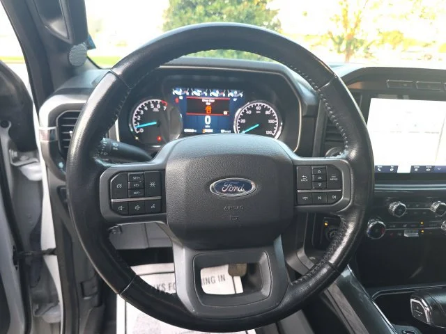 Used 2022 White Ford XLT image 13