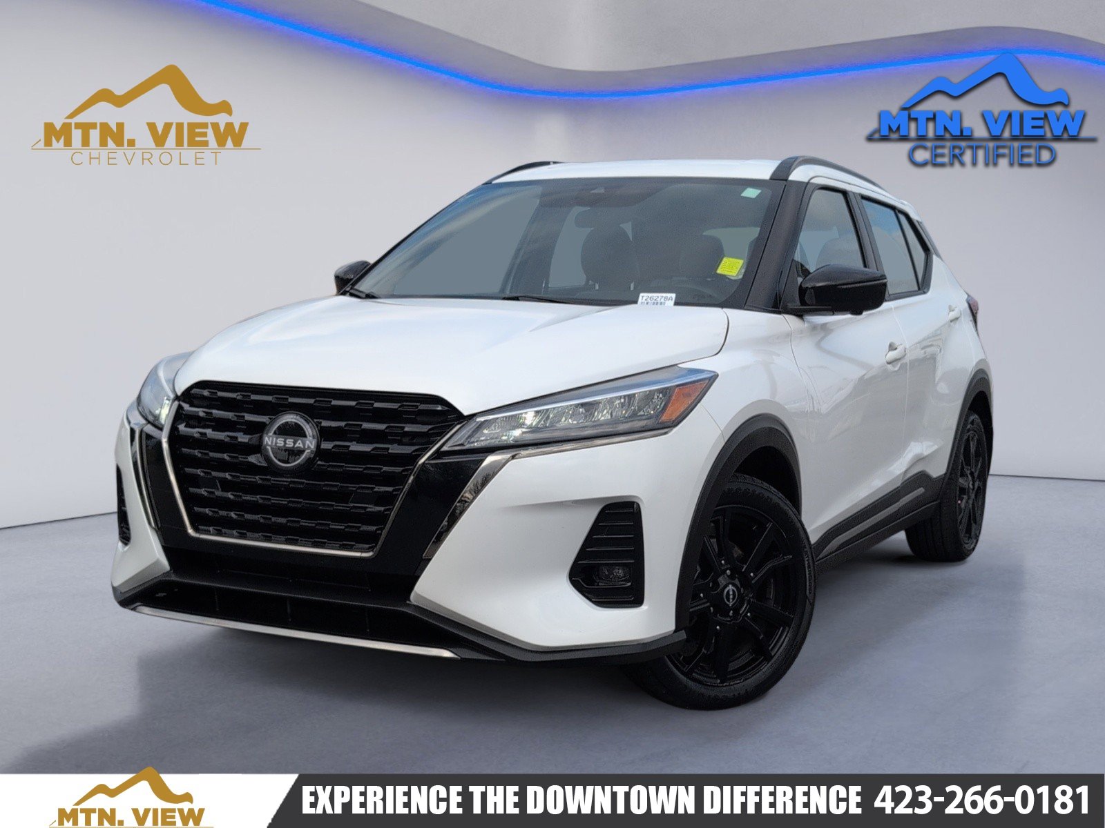 2023 Nissan Kicks SR