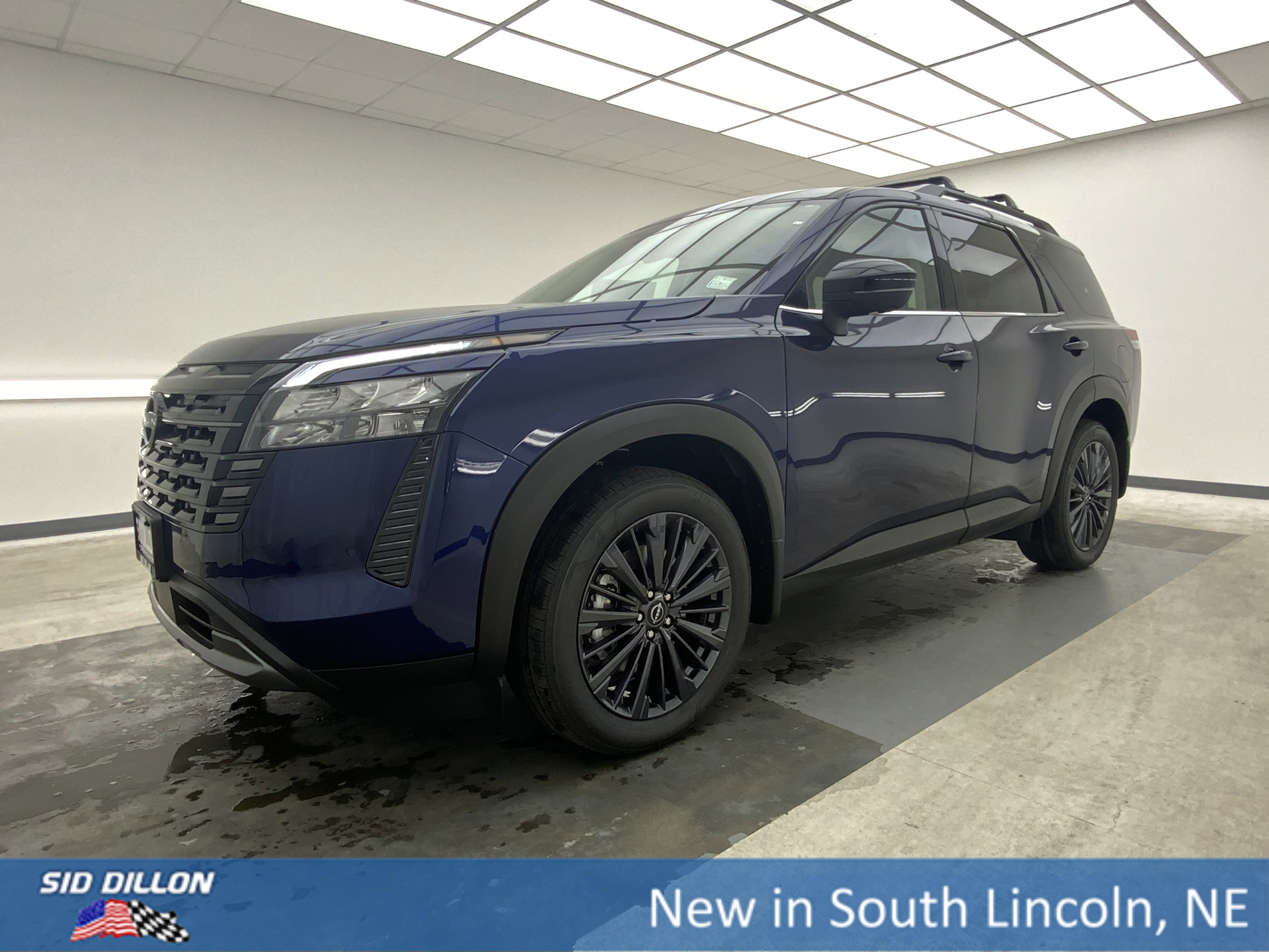 2026 Nissan Pathfinder SL 4WD's photo