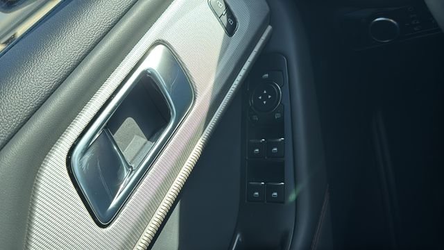 New 2026 Agate Black Metallic Ford Active image 20