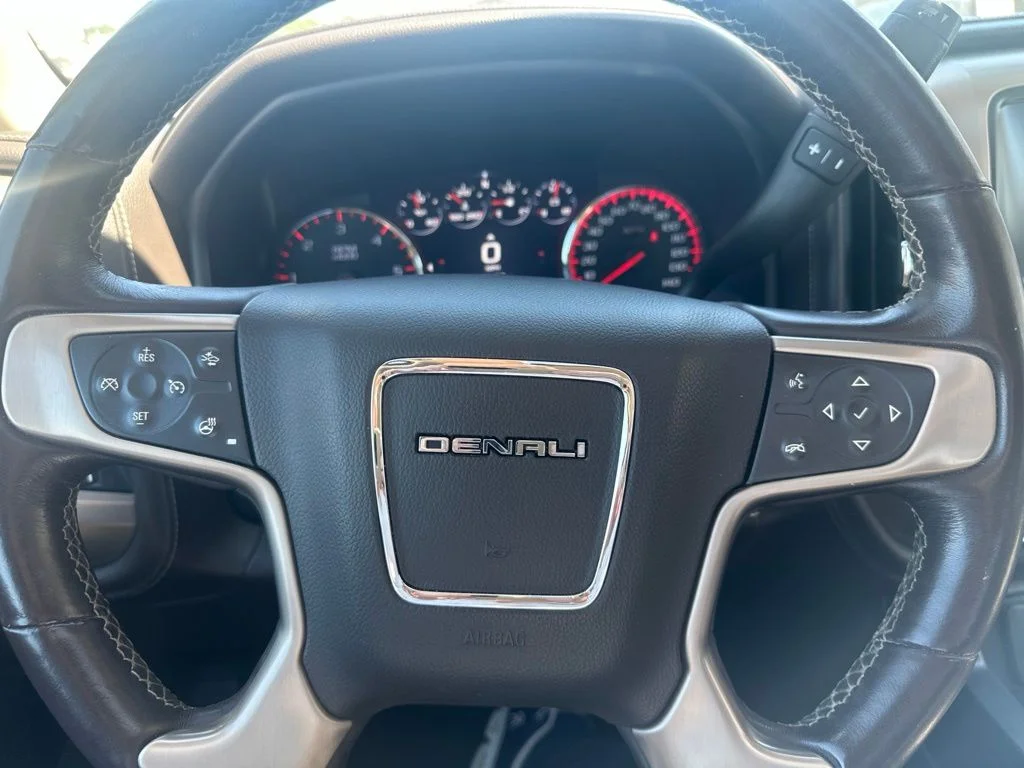 Used 2015 Gray GMC Denali image 15