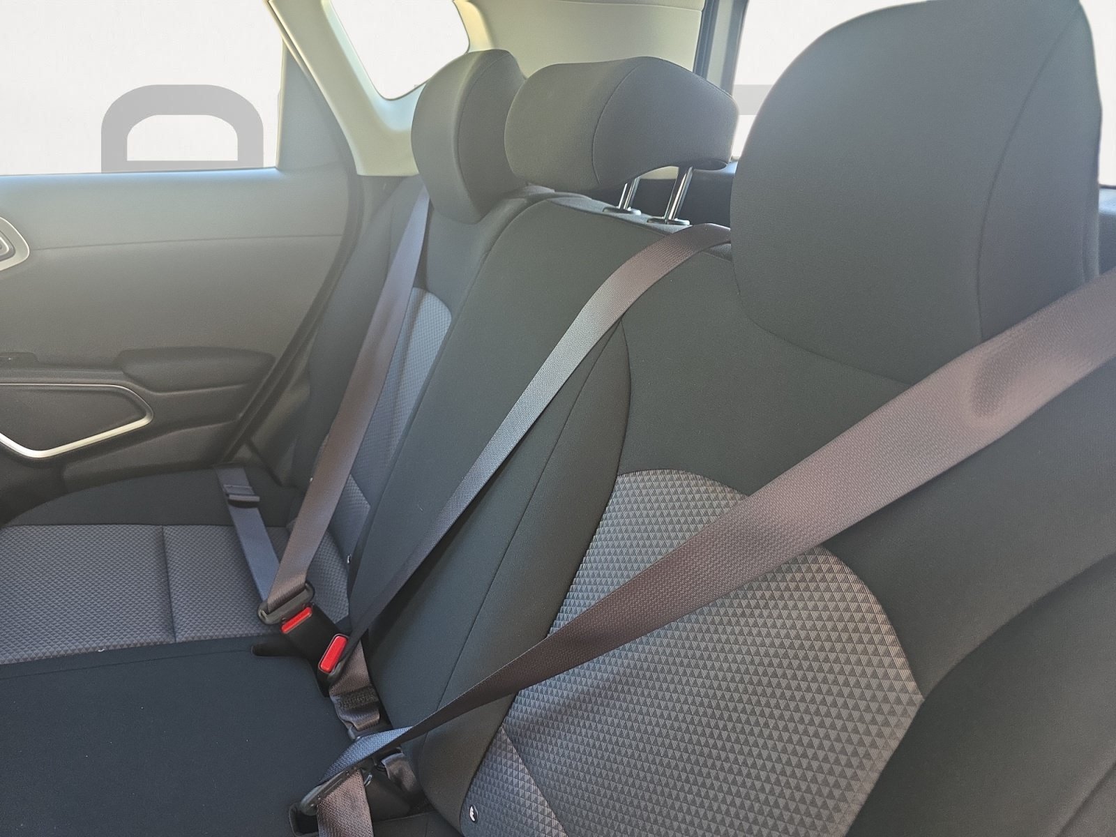 Certified Used 2025 Steel Gray Kia LX image 22