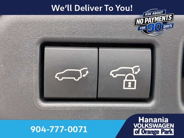 Used 2022 Silver Lexus 350 image 13