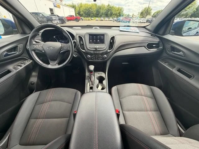 Used 2022 Blue Glow Metallic Chevrolet RS image 9