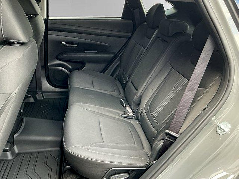 Used 2025 Hampton Gray Hyundai Preferred AWD image 13