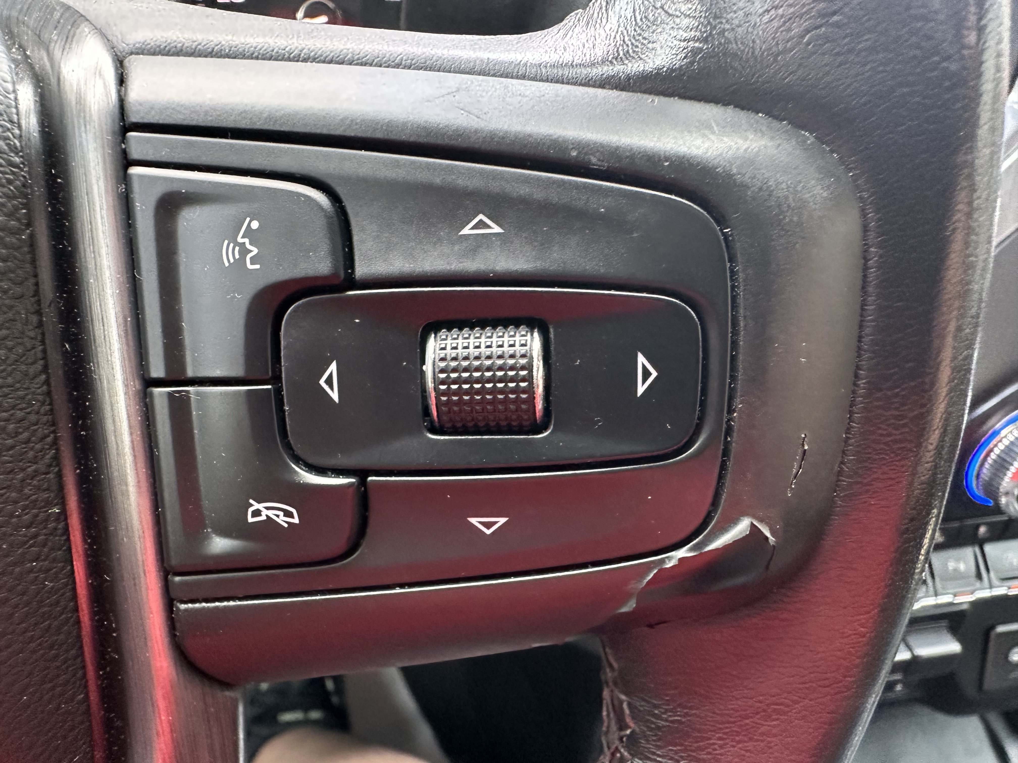 Certified Used 2020 Pacific Blue Metallic GMC Denali image 25