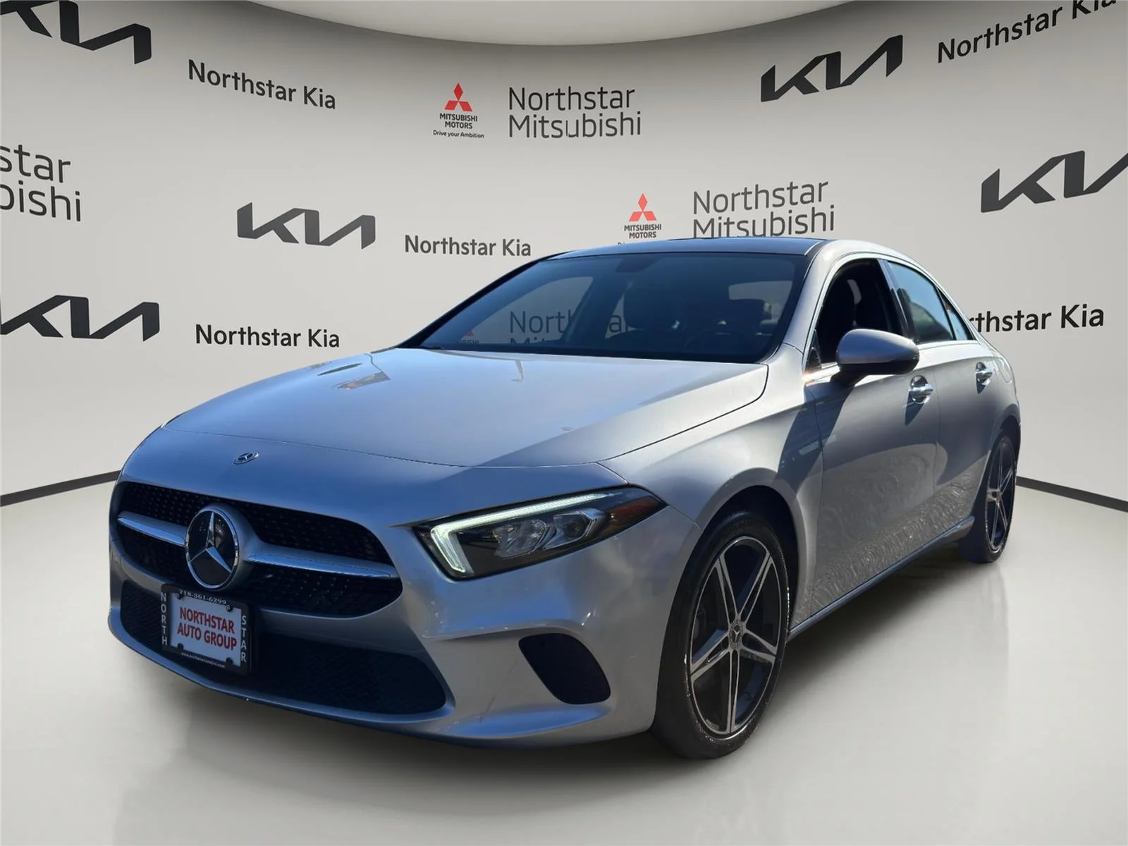 2022 Mercedes-Benz A-Class A220 4MATIC's photo