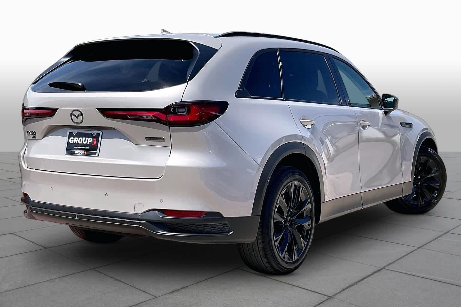 Used 2026 Platinum Quartz Mazda Premium Sport image 13