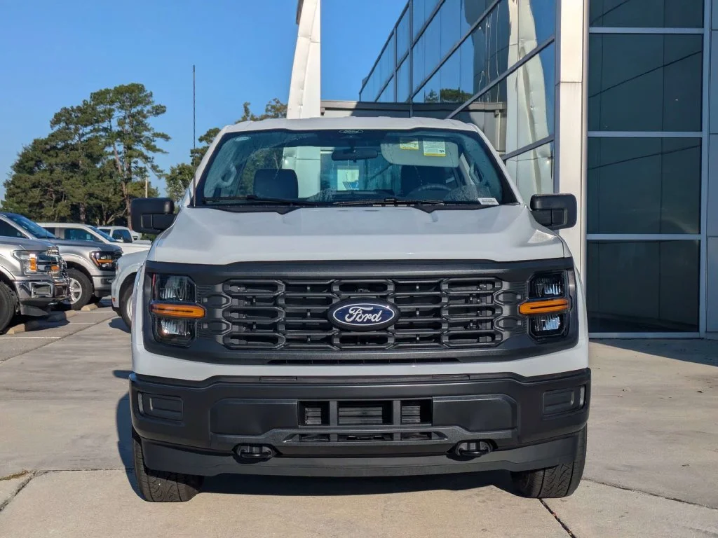 New 2026 White Ford XL image 9