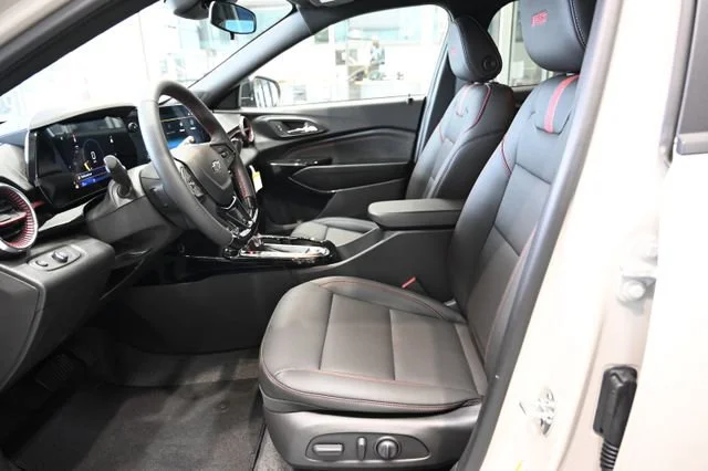 2026 Chevrolet Trax RS - Photo 9