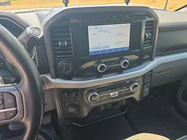 Used 2022 White Ford XLT image 20